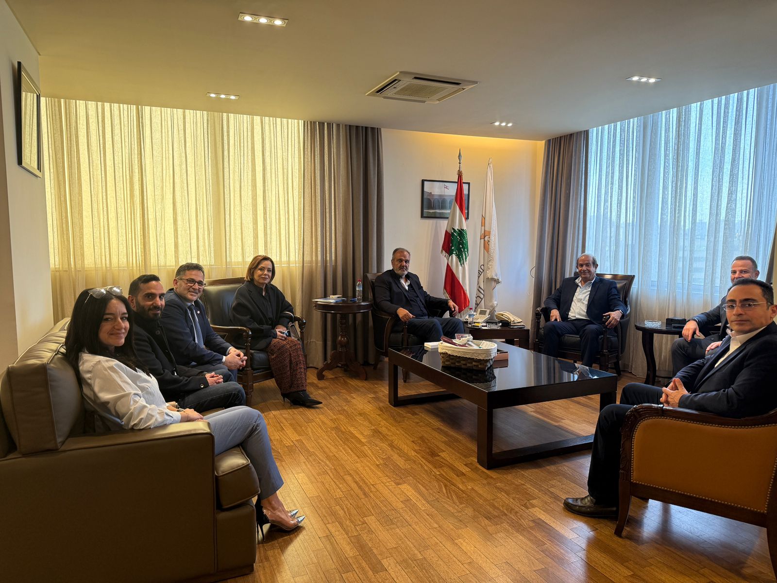 WhatsApp-Image-2024-12-10-at-14-36-40-(1).jpeg WhatsApp-Image-2024-12-10-at-14-36-40-(1).jpeg