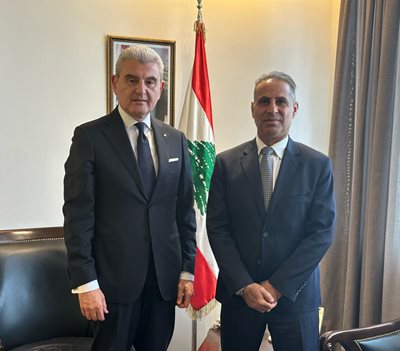 استقبل وزير الصناعة سفير سلطنة عمان في لبنان