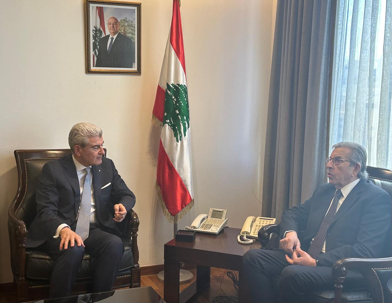 WhatsApp-Image-2025-03-24-at-17-53-21-(1).jpeg WhatsApp-Image-2025-03-24-at-17-53-21-(1).jpeg